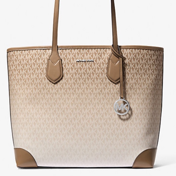 Michael Kors Eva Large Ombré Signature Logo Tote Bag
Husk 
NWT - Picture 3 of 16